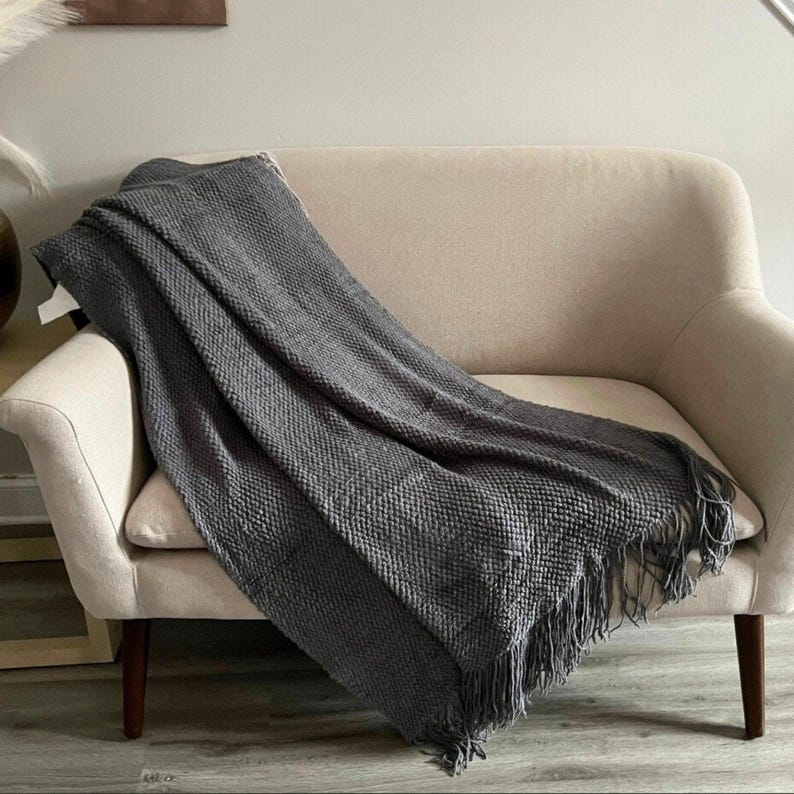 Chunky Knit Throw Blanket with Tassels – Cozy Couch Accent (50"x90") Gray