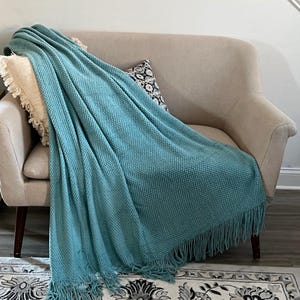 Chunky Knit Throw Blanket with Tassels – Cozy Couch Accent (50"x90") Aqua Blue