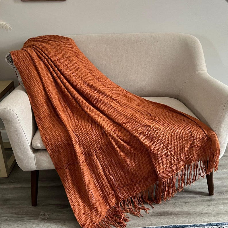 Chunky Knit Throw Blanket with Tassels – Cozy Couch Accent (50"x90") image 3