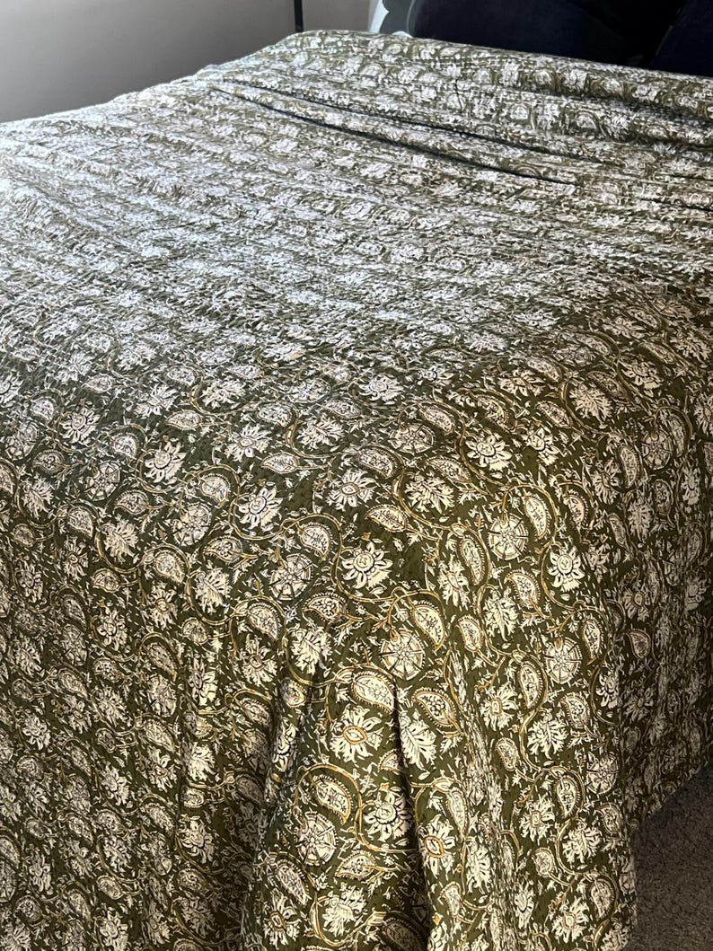 Floral Green Kantha Quilt – Hand Block Print Indian Cotton Bedding (King Size) image 2