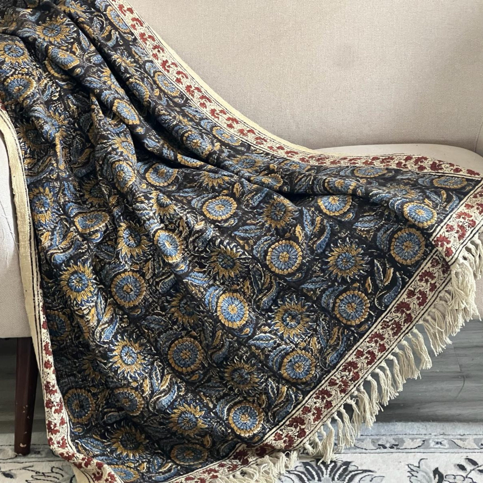 Blue floral throw blanket new arrivals
