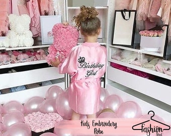 Batas de bordado para niños personalizadas, batas personalizadas, batas de princesa personalizadas, batas de kimono, batas de dama de honor, batas de despedida de soltera, batas de cumpleaños, batas para niños