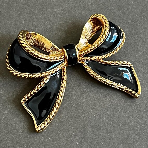 Kenneth Jay Lane Bolo Slide Scarf Clip KJL Vintage - image 2