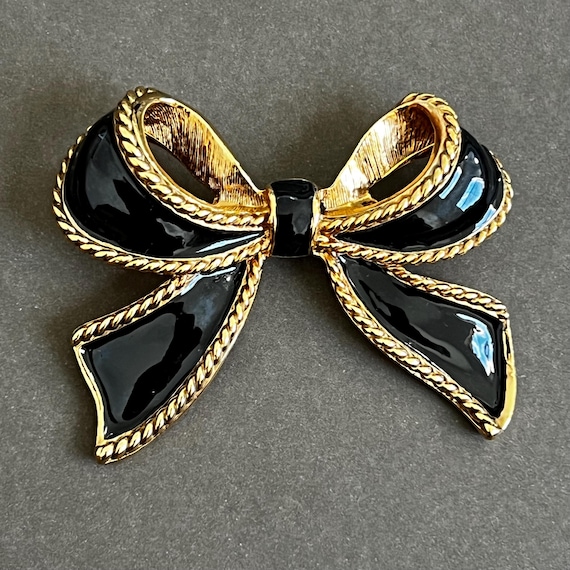 Kenneth Jay Lane Bolo Slide Scarf Clip KJL Vintage - image 1