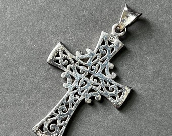 Vintage Sterling Silver Etched Cross Necklace - Etsy
