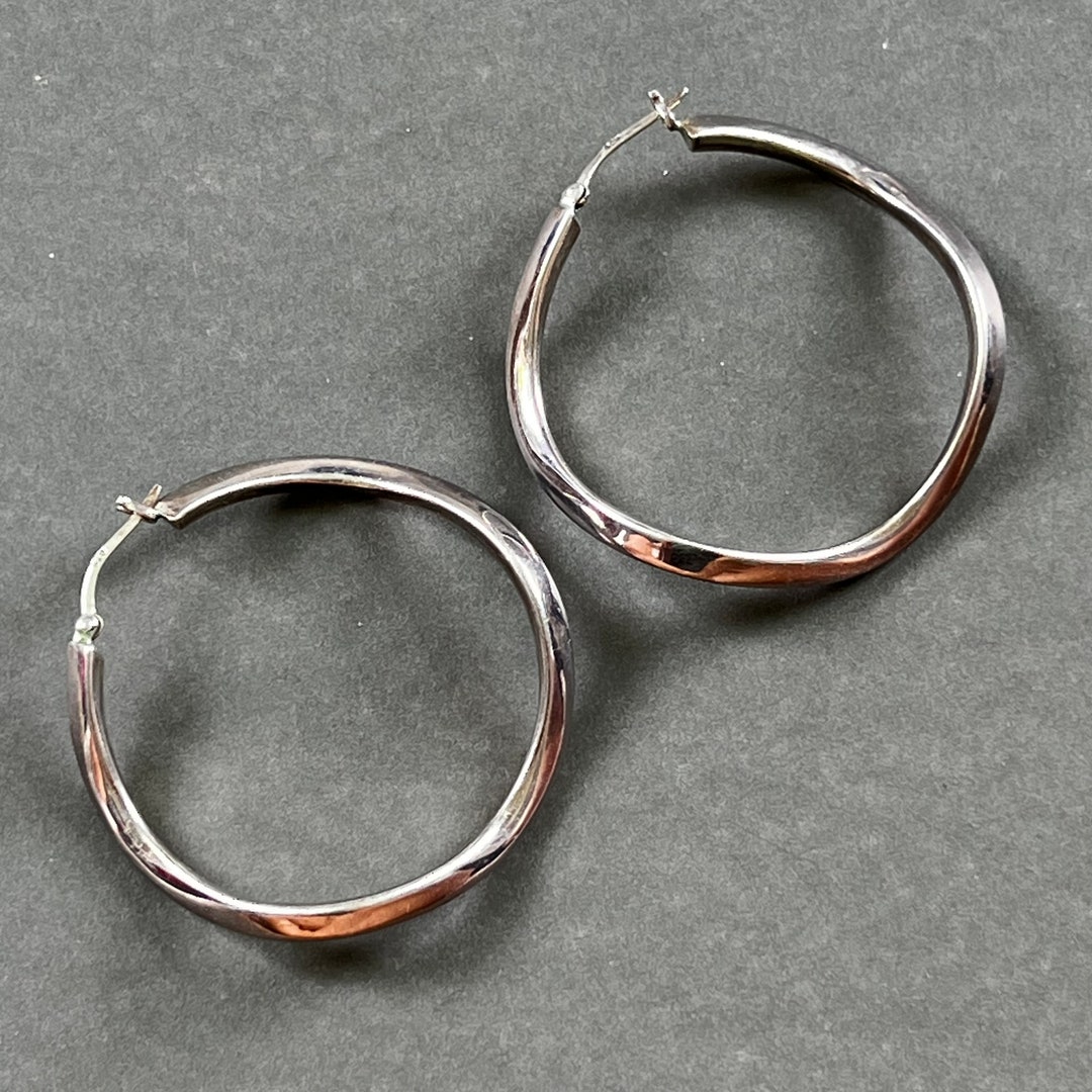 Retro Midnight Silver Earrings main image 0