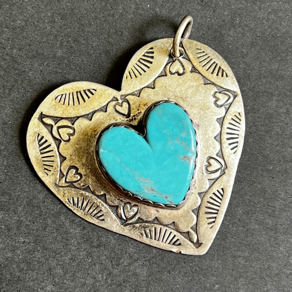 Heart Of Inlay Vintage Navajo Turquoise Sterling Silver Bracelet Heart Of Inlay Vintage Navajo Turquoise Sterling Silver Bracelet