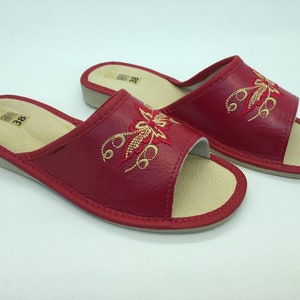 Ladies 100% Leather Slippers /Woman's open toe slippers/ Summer women slippers/ Women slippers / Christmas gift / Bridesmaids slippers