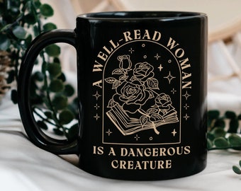 Book Lover Coffee Mug, A Well Read Woman Bookish Mug, Reading Mug, Literary Mug, Librarian Gift, Bookworm Gift, Book Club Mug, Reading Gift