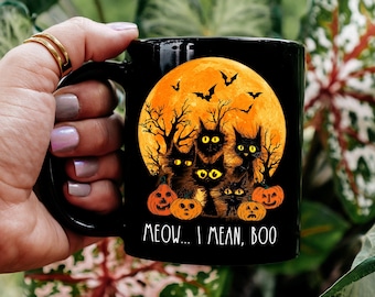Black Cat Halloween Mug, Pumpkin Mug, Cute Spooky Halloween Mug, Vintage Halloween Mug, Black Cat Lover Gifts, Fall Mug, Autumn Cat Mug