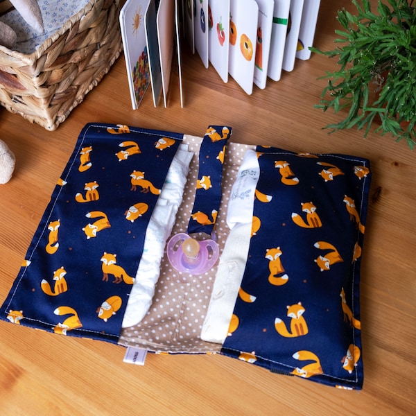 NAPPY WALLET / Baby Items Storage / Foxes Design / Baby Shower Gift