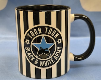 Toon Toon Black & White Army (Mug)