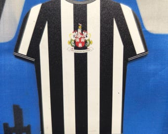 Newcastle Shirt Style Retro 70's (Magnet)