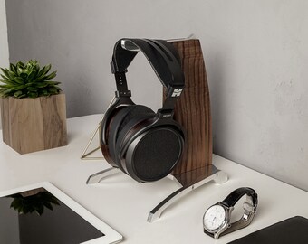 Headphone stand in aluminum polished and wood American walnut ( model: Omega )