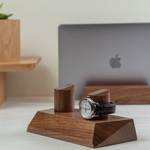Stand for two watches of exquisite design | An original gift for men and women | Personalized display for loved ones