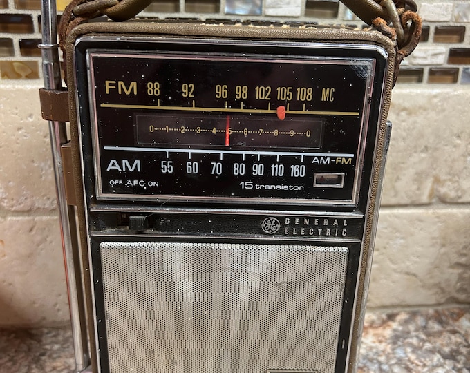 Vintage GE General Electric P-975d Am/fm Transistor Portable Radio - Etsy