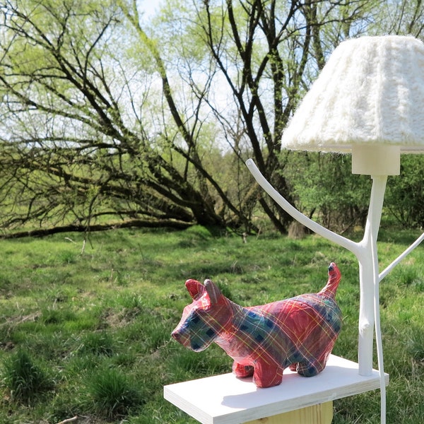 Scottish Terrier Lampe mit Textilkabel und Lampenschirm, witzige Geschenkidee für Schottland Liebhaber,  nachhaltiges Design, Unikat
