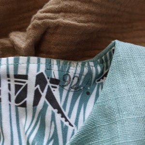 Linen shirt unisex, kimono shirt with hand-embroidered application made of 100% linen, size 92, color LIGHT BLUE image 4