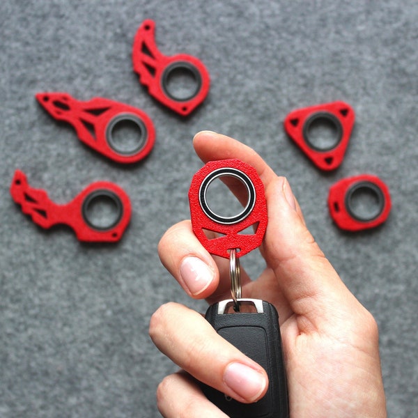 Spinly Fidget Keychain -RED- edition Key Spinner for cool moves - Karambit Style Keychain