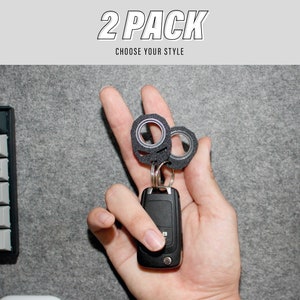 Spinly Fidget Keychains -2 PACK- Key Spinner for cool moves - Karambit Style Keychain - Schlüsselanhänger