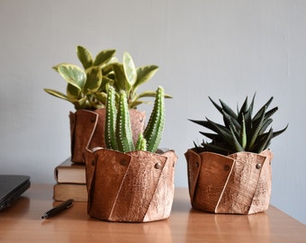 Set of 2, Indoor leather planter for home decor, Designer handmade plant pot for Gifting, balcony, leather plant holder for home and office