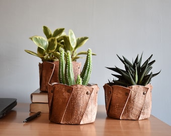 Set of 2, Indoor leather planter for home decor, Designer handmade plant pot for Gifting, balcony, leather plant holder for home and office