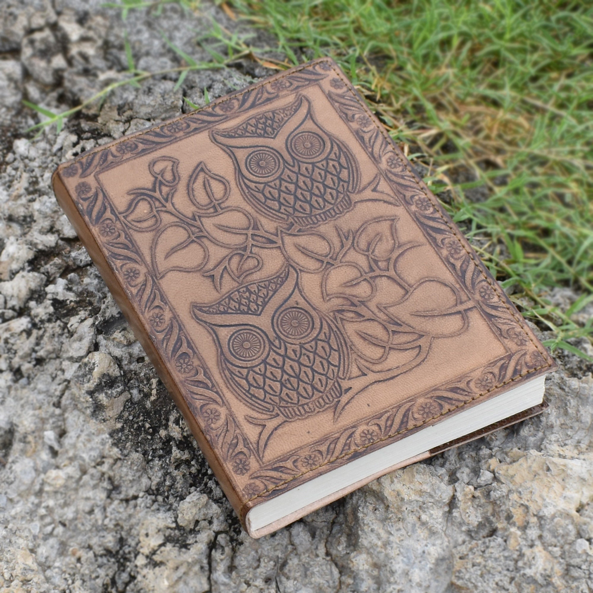 Handmade Leather owl Journal Notebook or Sketchbook /vintage Brown,natural paper