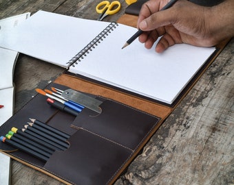 Handmade Leather Sketchbook Cover, Traveler's Leather Artist Sketch Pad Case, Drawing Pencils Sketchbook, Personalised artists gifts