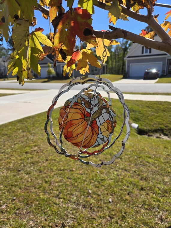 pumpkin wind spinner, fall wind spinner, metal yard ornament