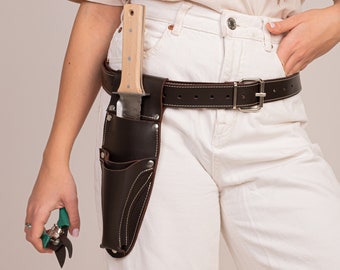 Full Grain Leather Hori Hori Sheath Belt, Personalized Gardener Tool Holder