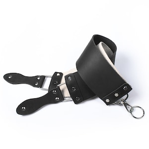 Personalized Leather Straight Razor Strop. Dual Strap that will be a Great Addition for Any Straight Razor.
