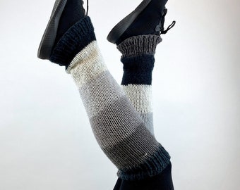 Leg warmers "Stone" grey black white, knitted leg warmers long one size, block stripes, knee warmers unisex, fair fashion, handmade with love
