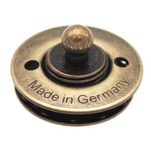 Loxx Fastener - Victoria Lower Antique Brass