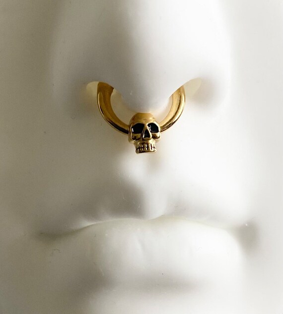 Skull septum ring deals