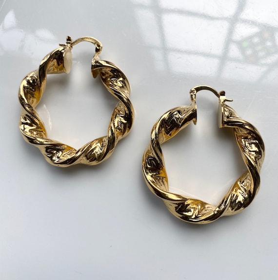 18ct 2024 gold hoops