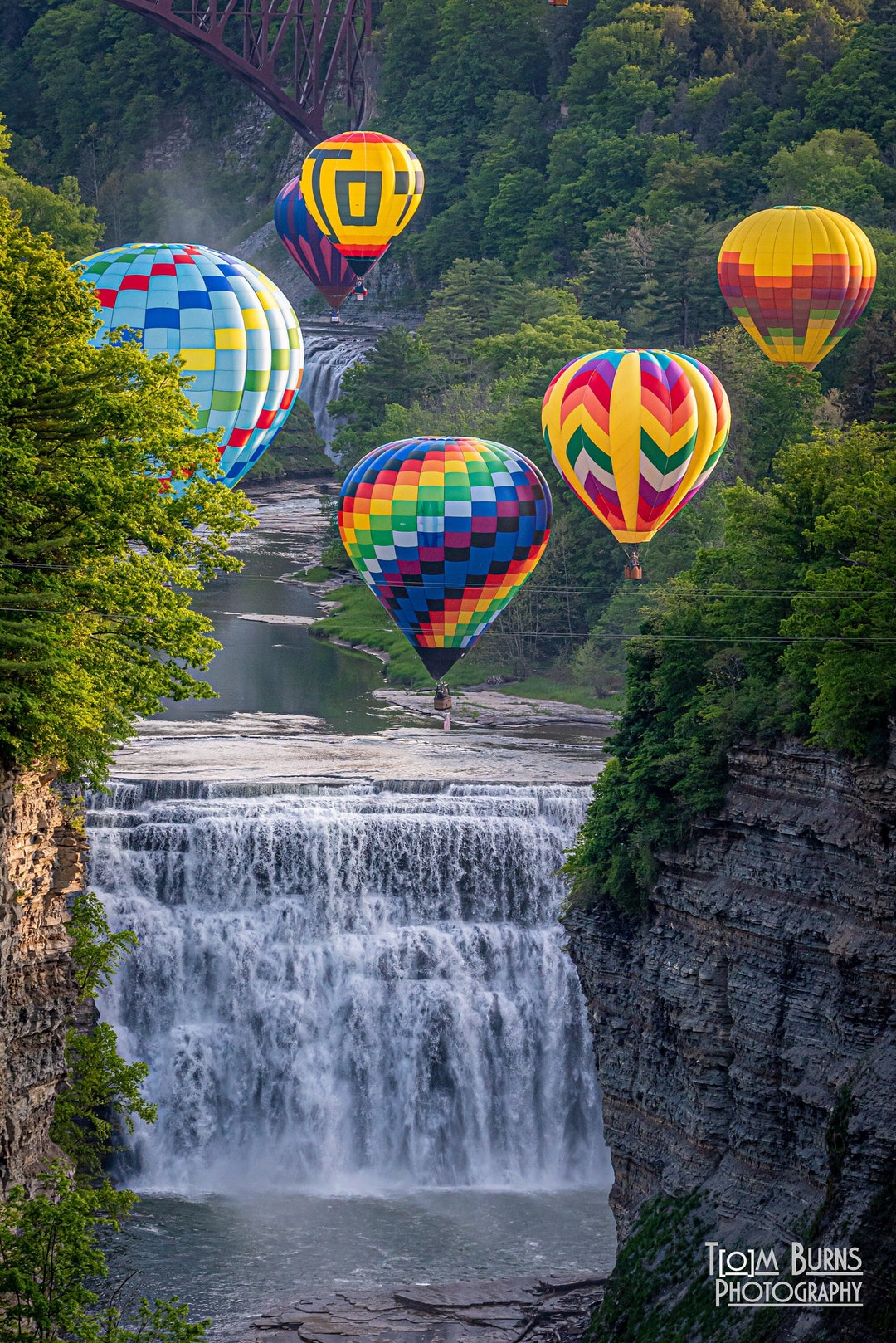 Photo Hot Airs Balloons over Letchworth Falls - Etsy 日本