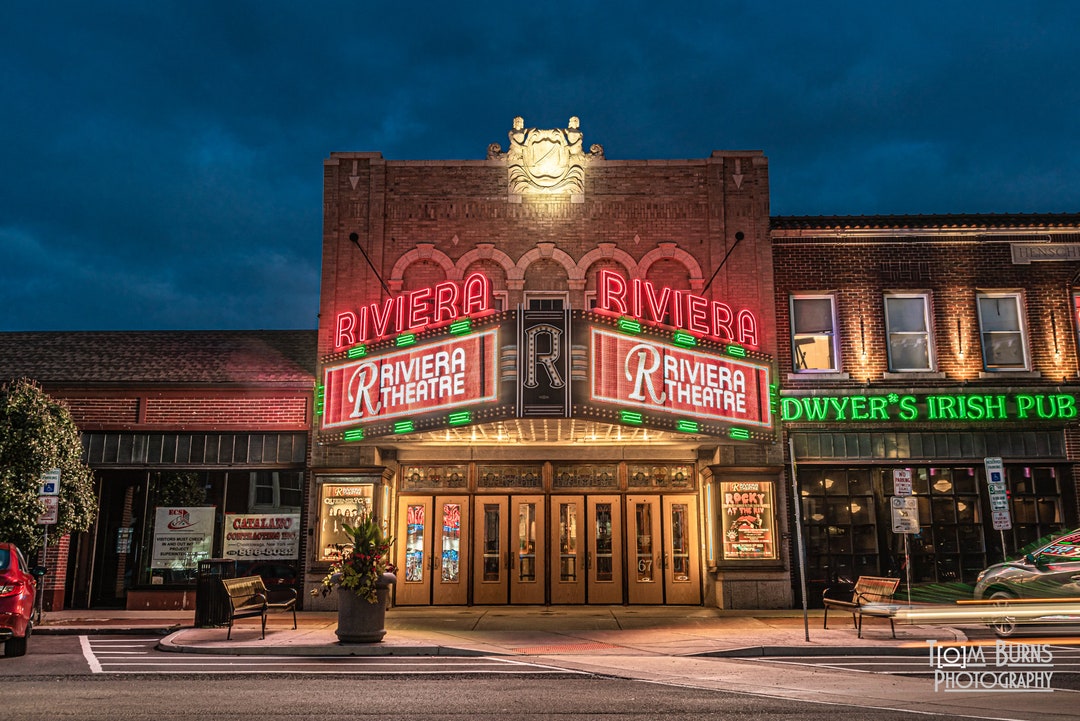Photo Riviera Theatre at Night in North Tonawanda Etsy