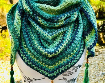 Crochet Triangle Scarf: Lightweight Glitter Tassel Shawl, Vegan Fibres
