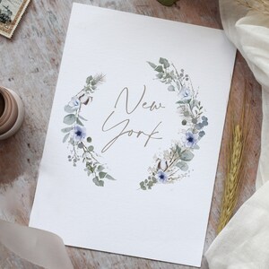 Cartes de visite pour table de mariage, numéros de table de réception, vert sauge, bleu, imprimés. Collection « Couronne d'hiver »