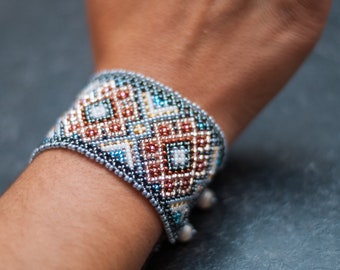 Eye of God Huichol bracelet
