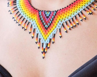 Mexikanische Huichol Perlenkette Amanecer