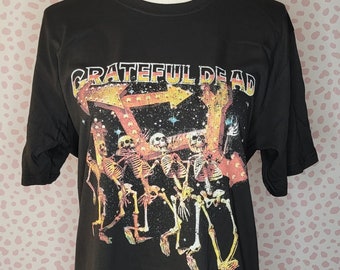 Grateful Dead Truckin' Skellies Band Tee, Distressed Graphic, Men's Size