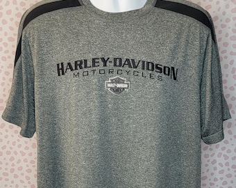 Harley Davidson Embroidered Vintage T-Shirt, Athletic Style, Hall's HD, Springfield, IL, Men's Size Large