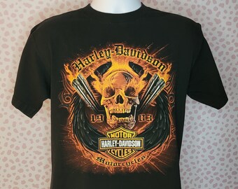 Vintage Harley Davidson T-Shirt, Black Men's Size Medium, Louisville, Kentucky, Skull with Flames, Back Print, Eagle in USA Flag