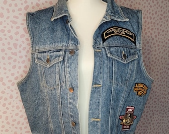 Vintage Harley Davidson Denim Vest with 12 Patches, Women's Size Large, HOG, Harley Davidson Owners Group Patches, Stone Mountain Chapter
