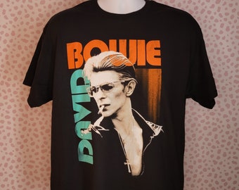 David Bowie Sunglasses Photo Vintage Distressed Orange & Turquoise Graphic, Black Men's Size Tee