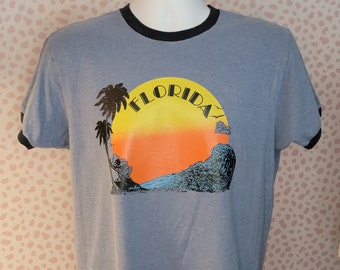 Vintage Florida Retro Ringer Tee, Florida Palm Trees & Sunset, Men's Size Medium, Light Blue and Navy Blue Ringer