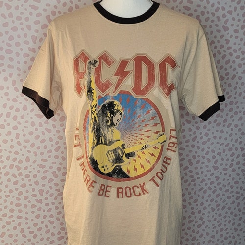 ACDC Let There Be Rock Tour 1977 Style vintage Ringer Band Tee, beige et marron, taille homme, t-shirt de haute qualité par Rock Off