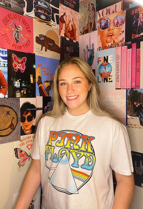 Pink floyd deals band tee