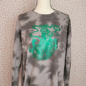 Vintage 1974 Mucha Art Tie Dye Sweatshirt - Gildan Men's Large